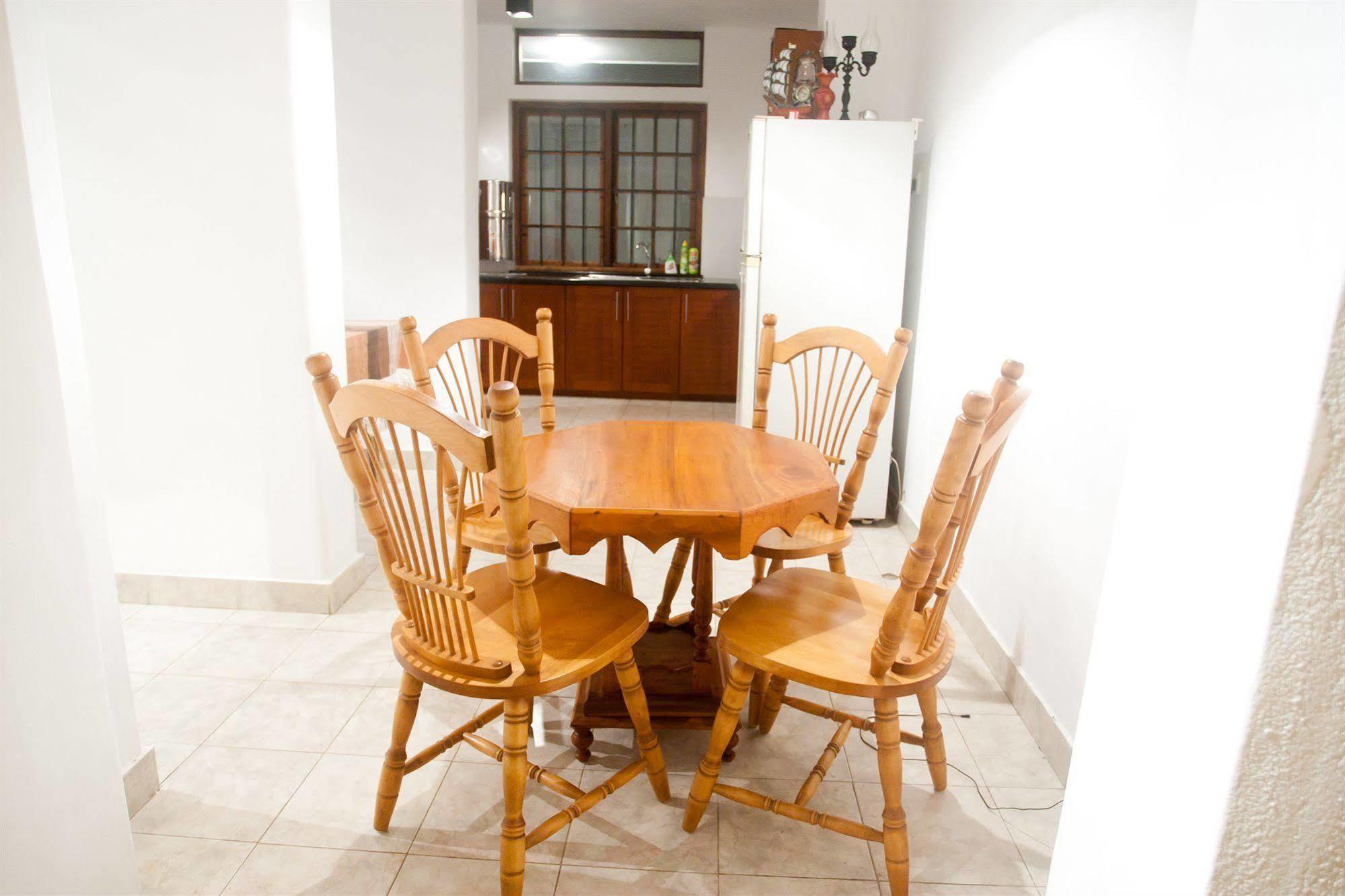 Lavinia Villa Dehiwala-Mount Lavinia Exterior foto
